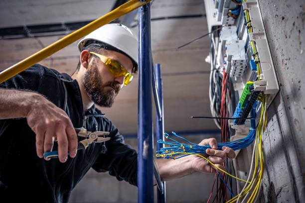 Best Licensed Electrician  in Walnut, CA